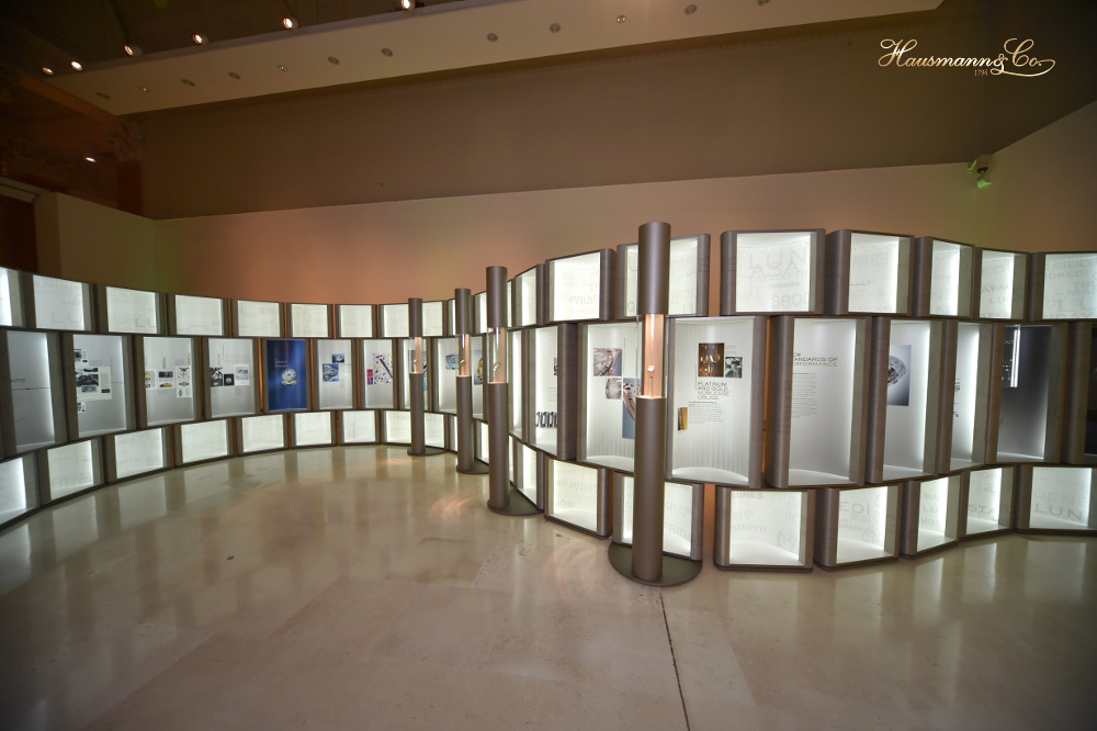 L'esposizione di fotografie e orologi Rolex