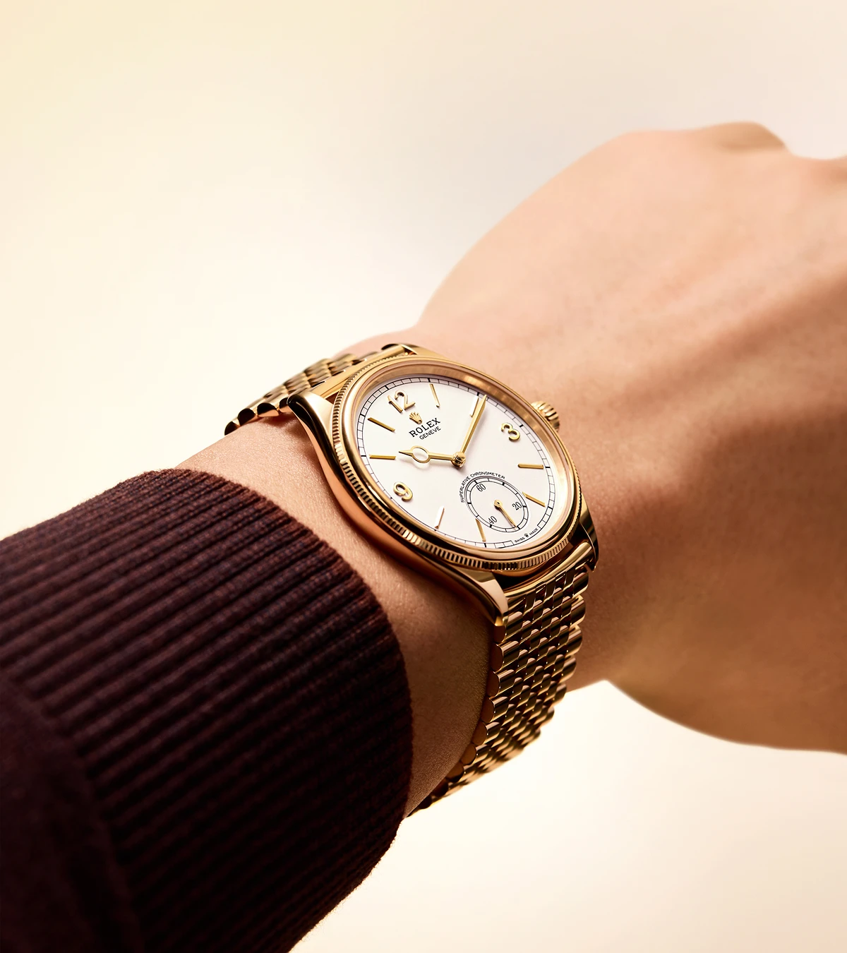 rolex-new-watches-2025-perpetual-1908-worn-watch_m52508-0008_2501ad_002-landscape